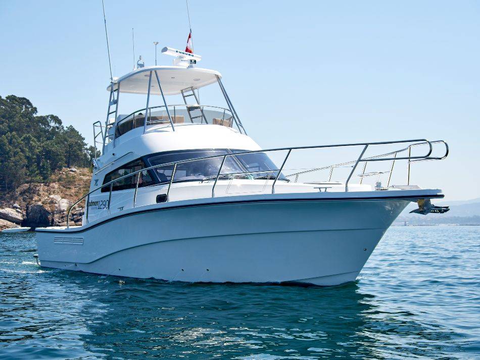 RODMAN 1290 FISHER PRO - Experience Yachting