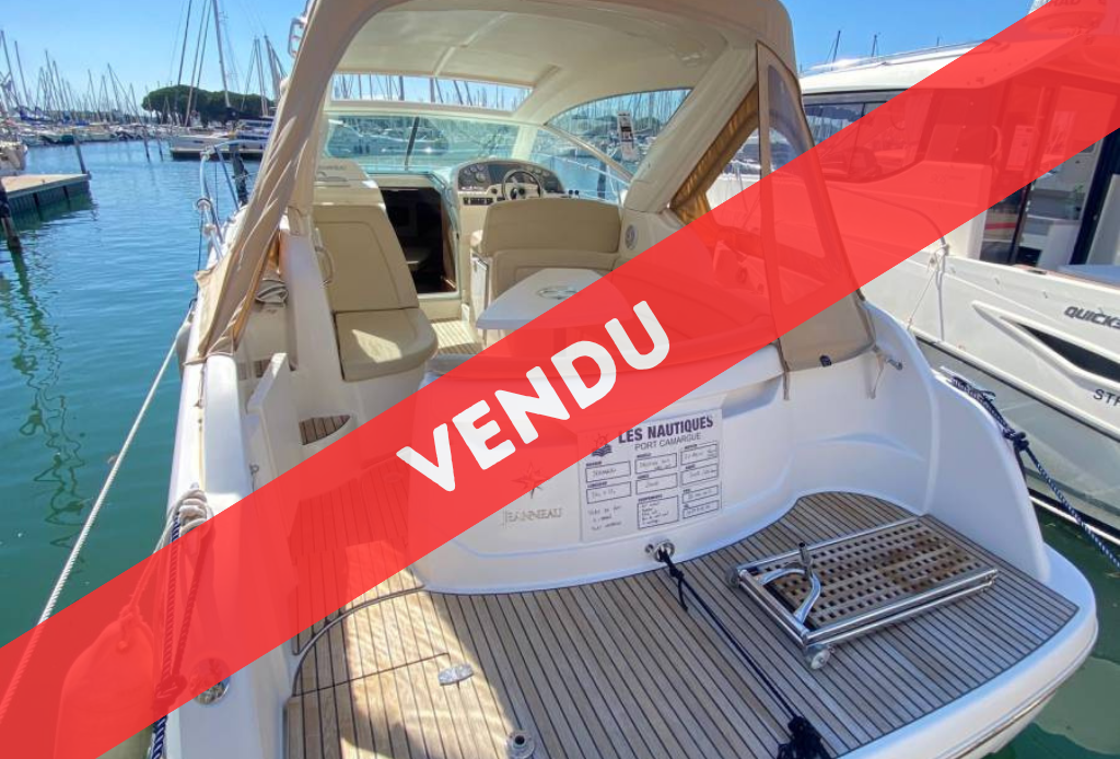 JEANNEAU PRESTIGE 30 S HARD TOP – VEDETTE