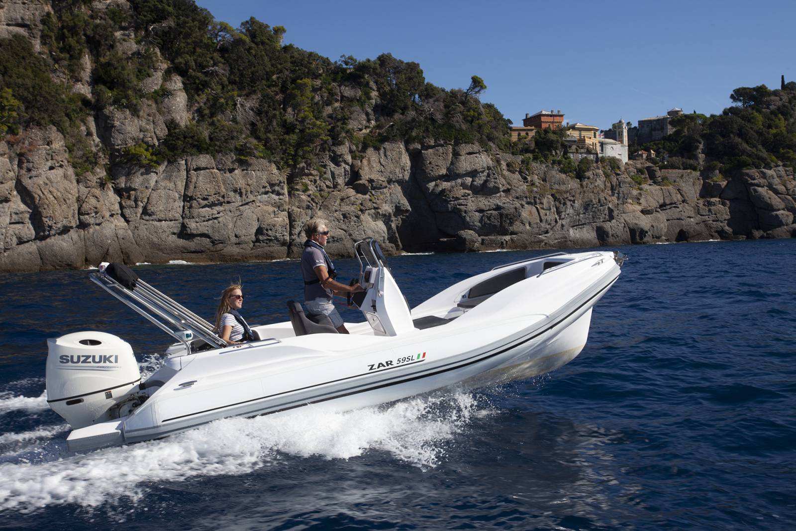 ZAR 59 SPORT LUXURY - SEMI RIGIDE