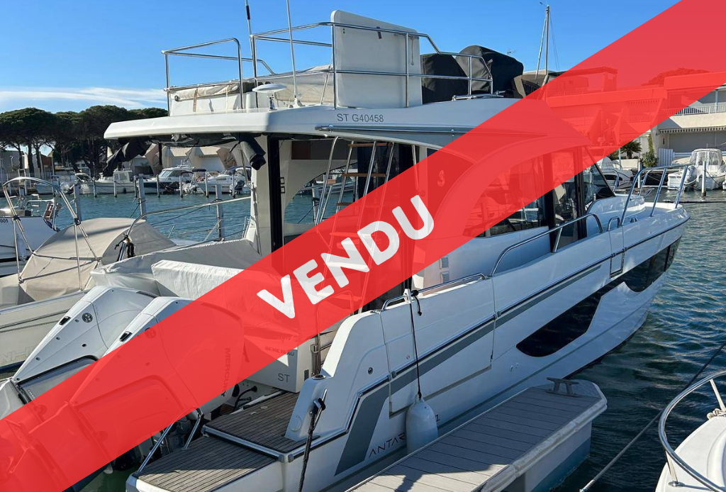 BENETEAU ANTARES 11 FLY