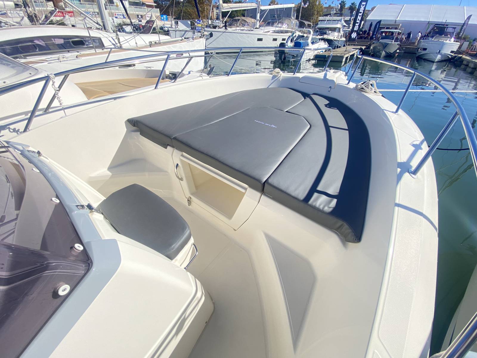 WHITE SHARK 230 CC ORIGIN - OPEN