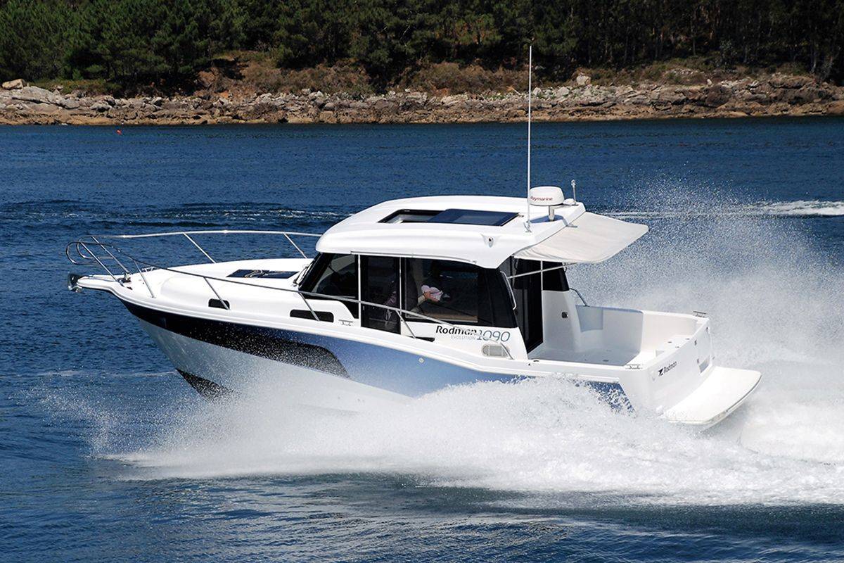 RODMAN 1090 EVOLUTION - Experience Yachting