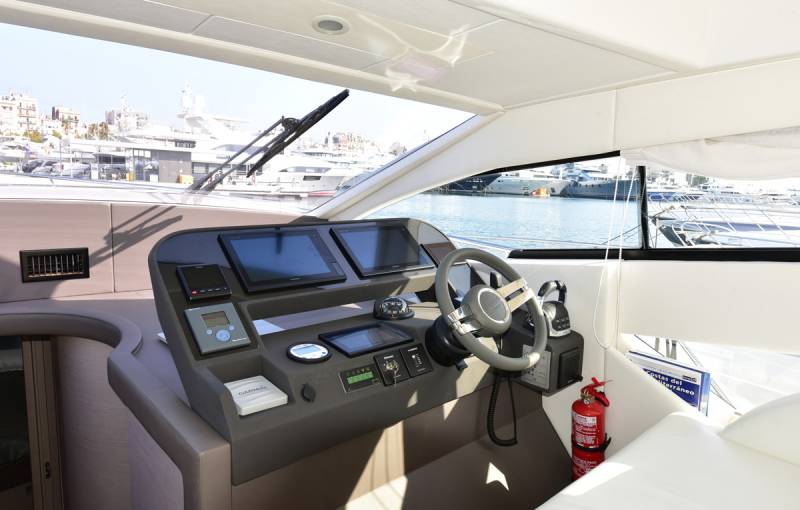 RODMAN MUSE 44 - Experience Yachting