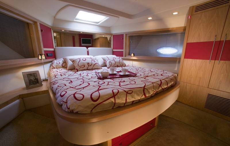 RODMAN MUSE 54 - YACHT