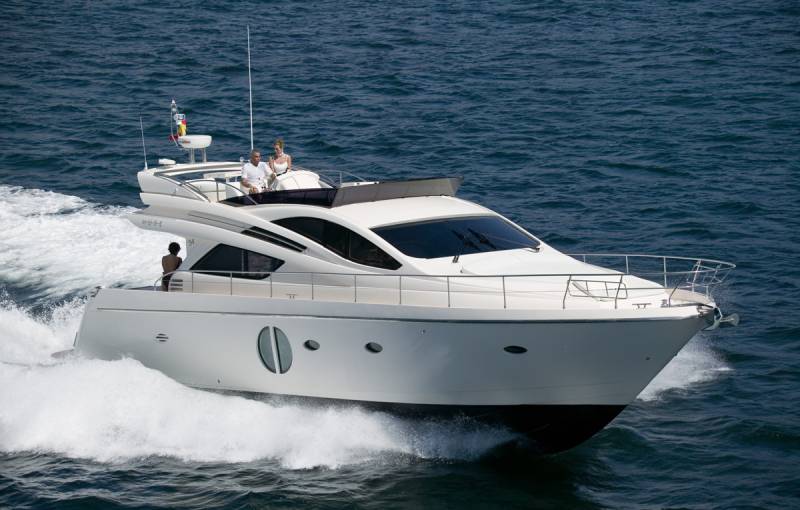 RODMAN MUSE 54 - YACHT