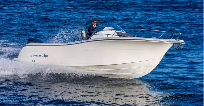 WHITE SHARK 240 SPORT CABIN EVO - SUNDECK