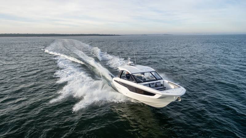 GALEON 325 GTO - YACHT