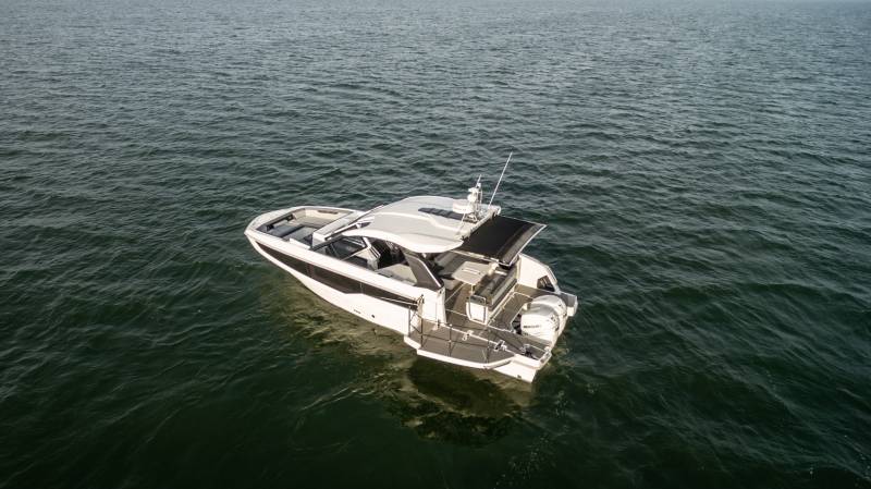 GALEON 325 GTO - YACHT