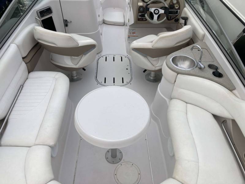 FOUR WINNS 260 HORIZON - BOWRIDER