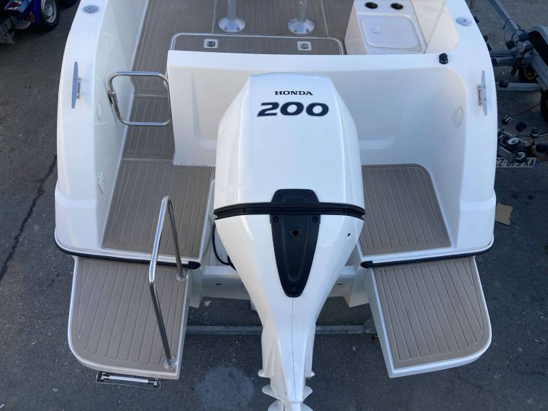 RODMAN 690 VENTURA CC - OPEN