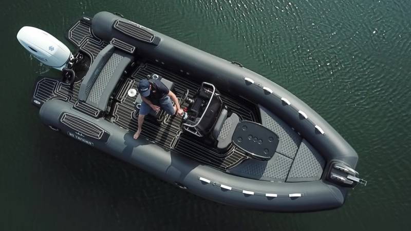 3D TENDER DREAM 655 - SEMI RIGIDE