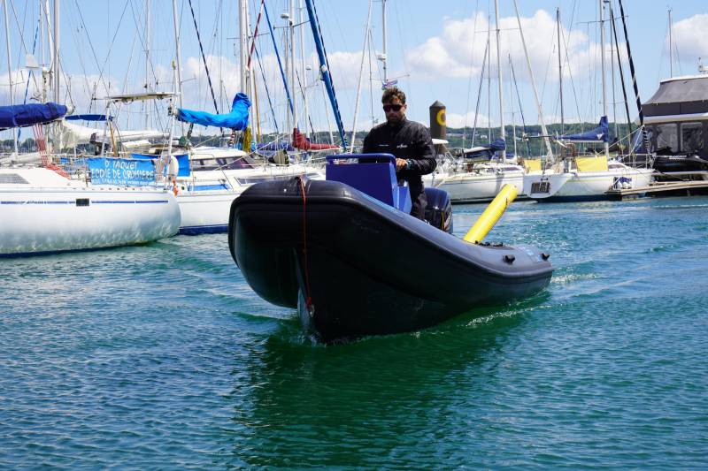 3D TENDER IQ6 - SEMI RIGIDE