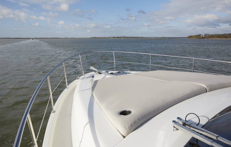 RODMAN SPIRIT 42' COUPÉ - Experience Yachting