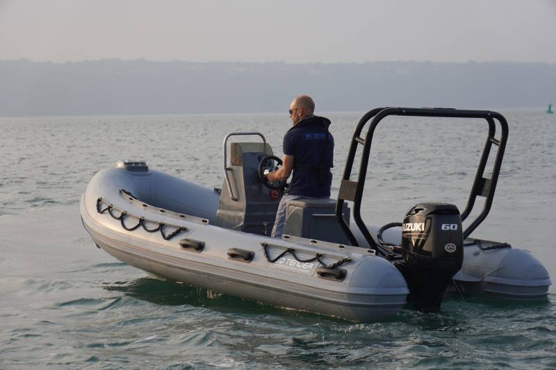 3D TENDER XPRO 490 - SEMI RIGIDE