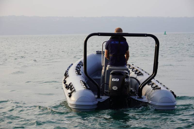 3D TENDER XPRO 490 - SEMI RIGIDE