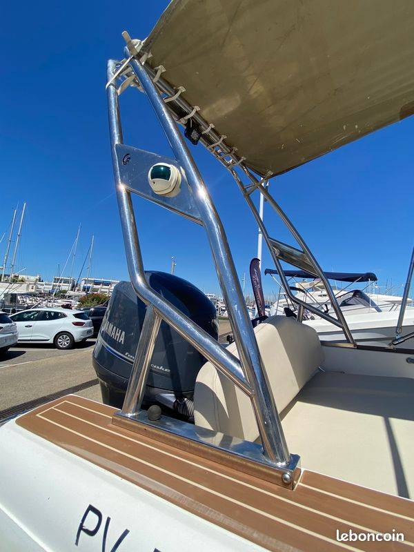 CAPELLI TEMPEST 626 - SEMI RIGIDE