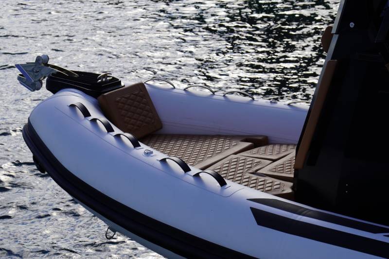 3D TENDER ODYSSEY 635 - SEMI RIGIDE