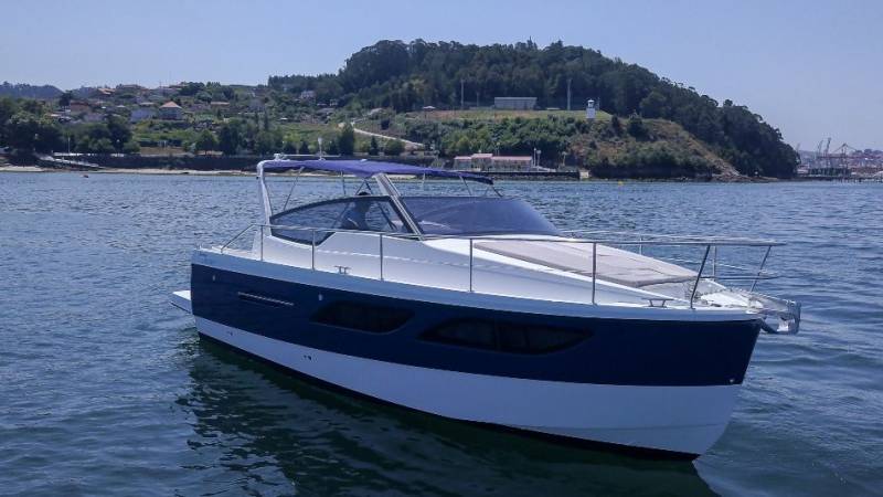 RODMAN SPIRIT 31' OPEN IB - Experience Yachting