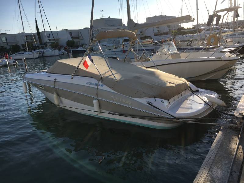 FOUR WINNS 260 HORIZON - BOWRIDER