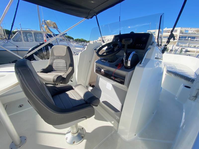 JEANNEAU CAP CAMARAT 6.5 CC SÉRIE 3