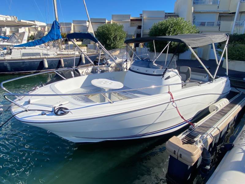 JEANNEAU CAP CAMARAT 6.5 CC SÉRIE 3