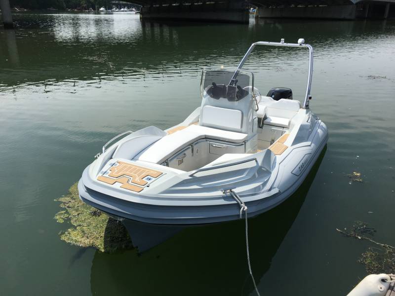 ZAR 49 SPORT LUXURY - SEMI RIGIDE