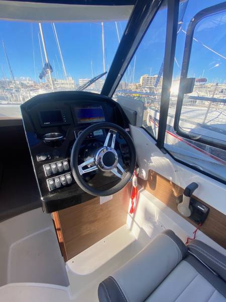 JEANNEAU MERRY FISHER 795