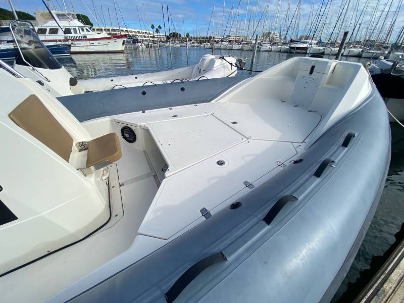 NUOVA JOLLY 850 XL – SEMI RIGIDE