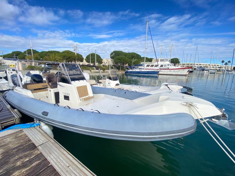 NUOVA JOLLY 850 XL – SEMI RIGIDE