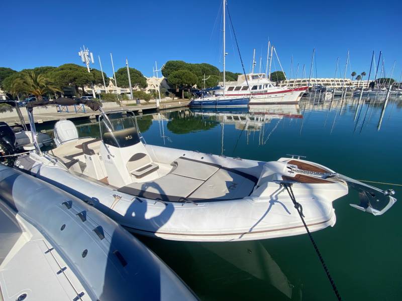 NUOVA JOLLY PRINCE 27 – SEMI RIGIDE