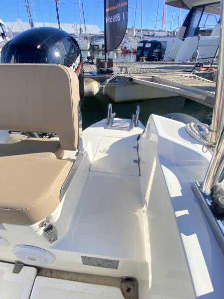 NUOVA JOLLY NJ 650 XL – SEMI-RIGIDE