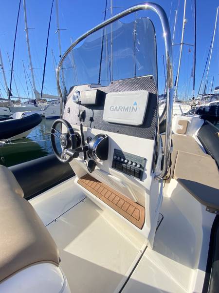 NUOVA JOLLY NJ 650 XL – SEMI-RIGIDE