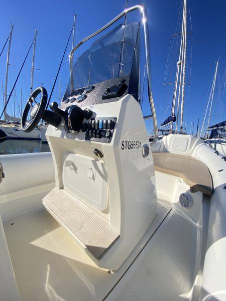 NUOVA JOLLY PRINCE 24 – SEMI-RIGIDE