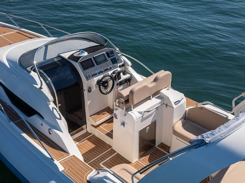 Semi-rigide Nuova Jolly PRINCE 33 SPORT CABIN