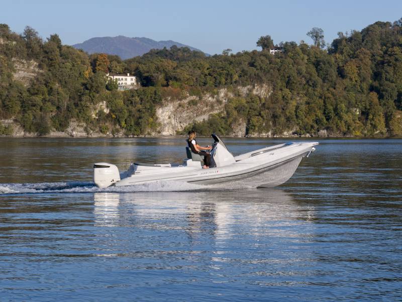 ZAR 79 SPORT LUXURY- SEMI RIGIDE