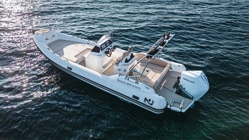 NUOVA JOLLY PRINCE 24 EXCLUSIVE - SEMI RIGIDE