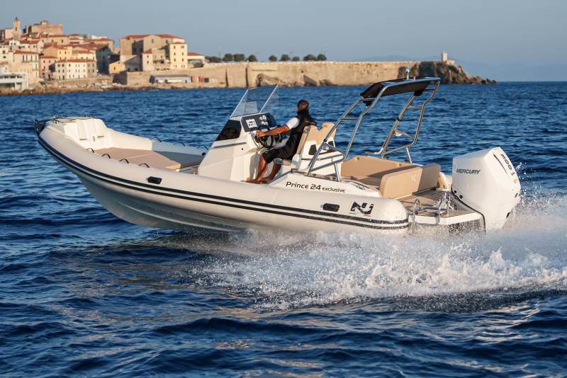 NUOVA JOLLY PRINCE 24 EXCLUSIVE - SEMI RIGIDE