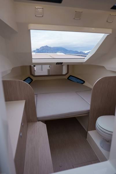 PRINCE 30 SPORT CABIN