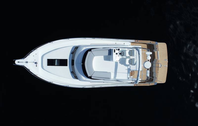 RODMAN 1290 EVOLUTION - Experience Yachting