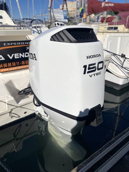 WHITE SHARK 210 CC – MOTEUR NEUF 2025