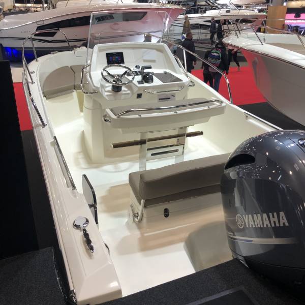 WHITE SHARK 210 CC ORIGIN - OPEN