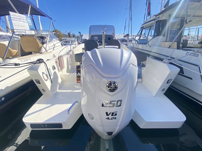 WHITE SHARK 230 CC ORIGIN - OPEN