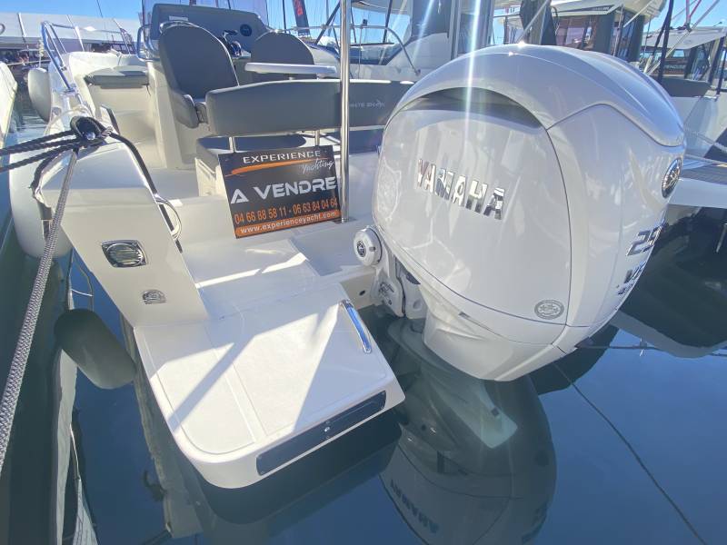 WHITE SHARK 230 CC ORIGIN - OPEN