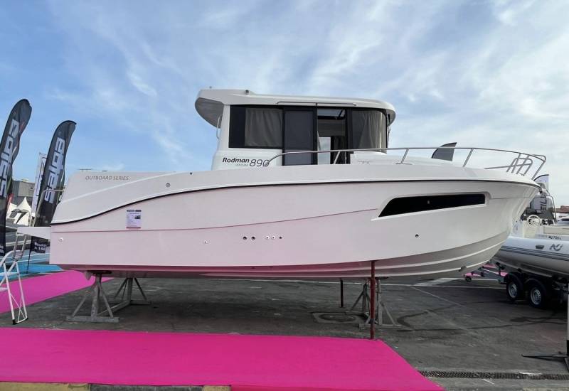 RODMAN 890 VENTURA
