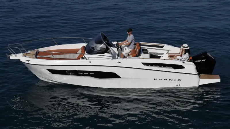 SL742 KARNIC - SUNDECK