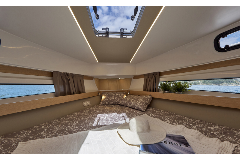 RODMAN 1090 EVOLUTION - Experience Yachting