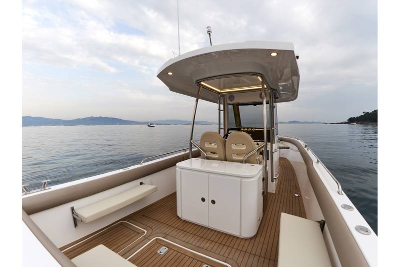 RODMAN 33 OFFSHORE - Experience Yachting