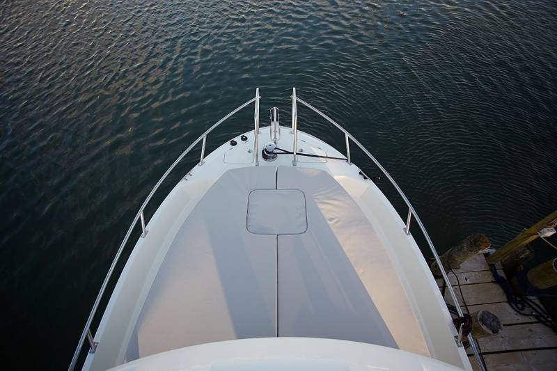 RODMAN 890 VENTURA HT - Experience Yachting