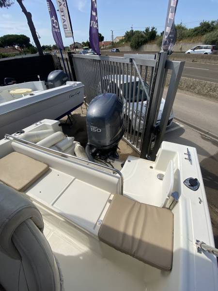 WHITE SHARK 205 - OPEN