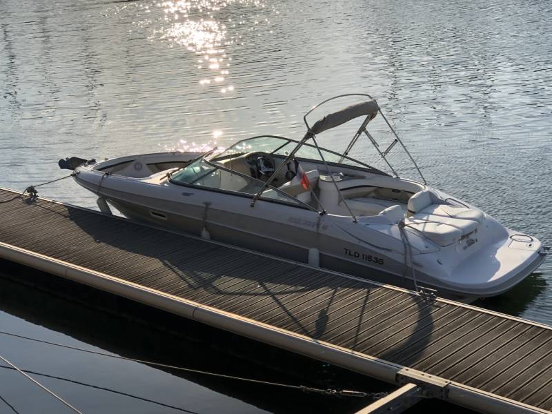 FOUR WINNS 260 HORIZON - BOWRIDER